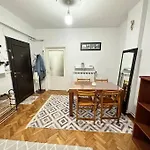 Taksim Cihangir\'De 2+1 Daire
